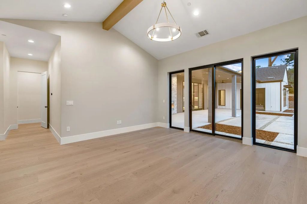 6980 High Cliff Road, Loomis
