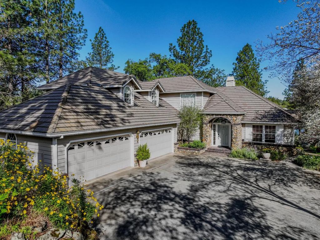 23850 Star Court, Auburn
