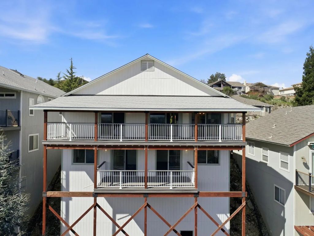 12321 Westwood Drive, Auburn