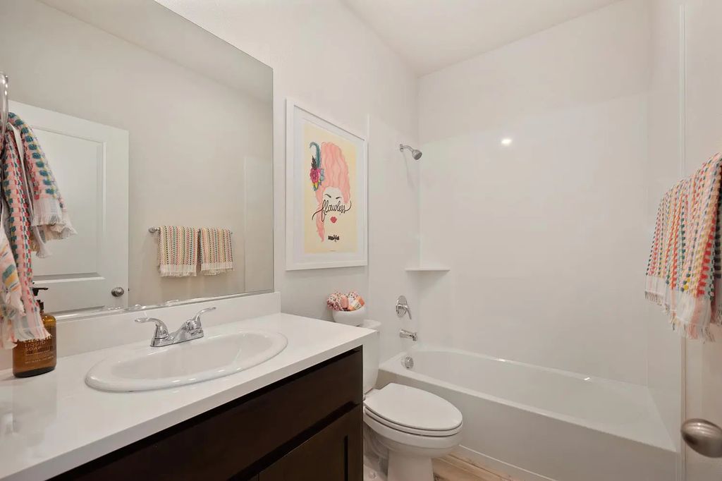 2432 Longmire Loop, Roseville
