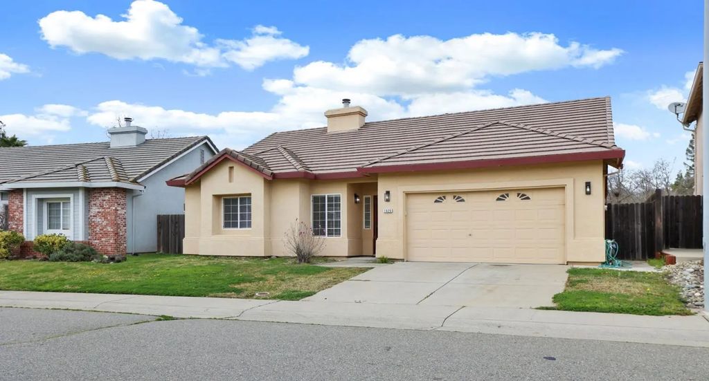 1829 Nighthawk Circle, Roseville