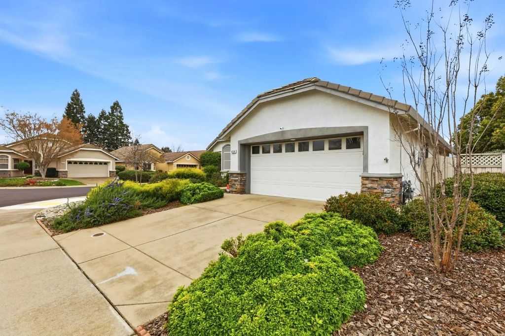 4554 Wanderlust Loop, Roseville