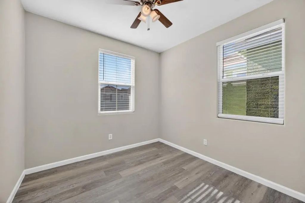 430 Phoenix Circle, Lincoln