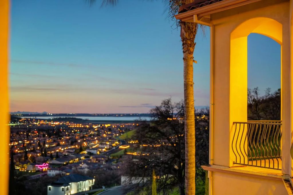 512 Montridge Way, El Dorado Hills