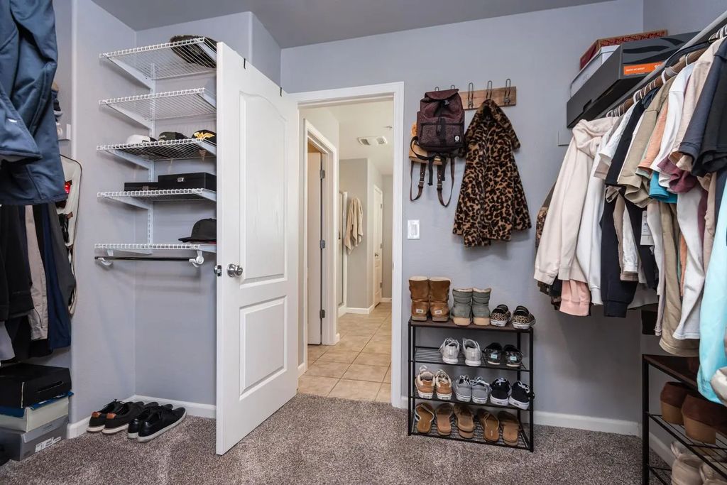 2329 Big Creek Way, Roseville