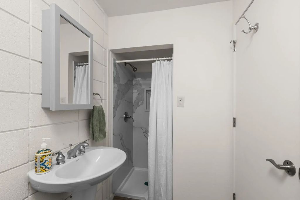 8348 Hidden Valley Circle, Fair Oaks