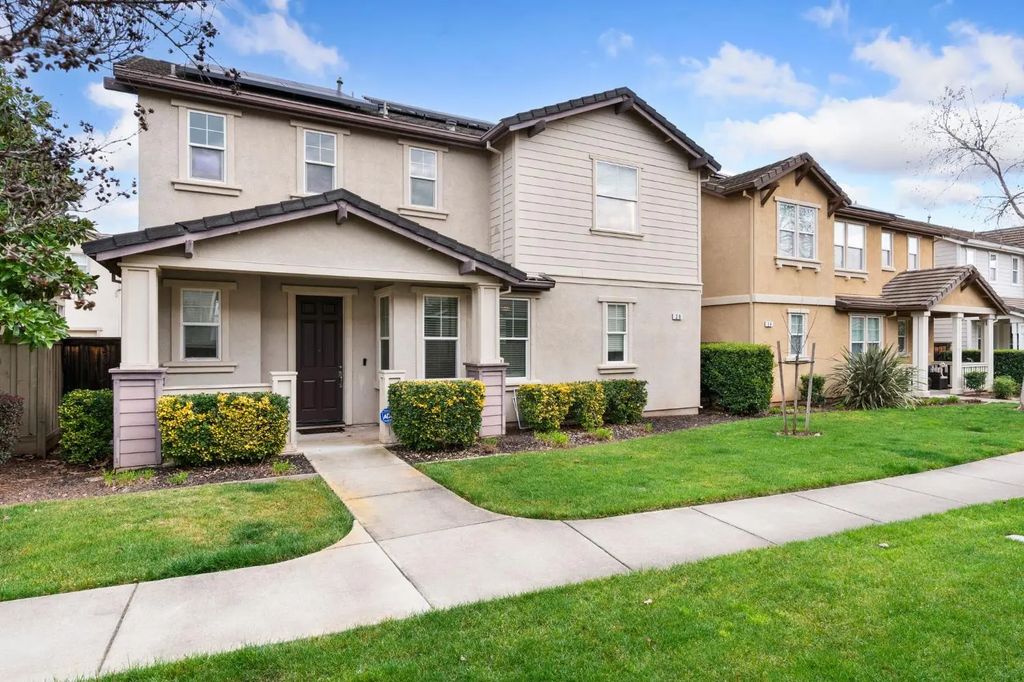 28 Crystalwood Circle, Lincoln