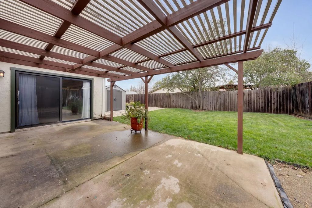 7074 Lynnetree Way, Citrus Heights