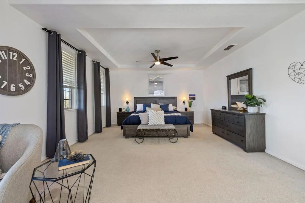 1182 Hillwood Loop, Lincoln