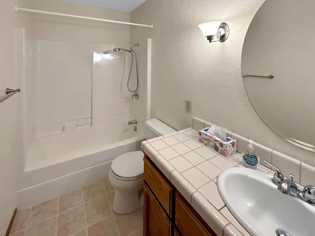 734 Dorothy Way 66, Auburn