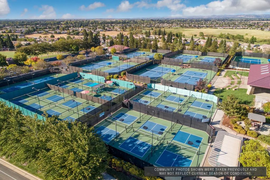 117 Deep Springs Court, Lincoln