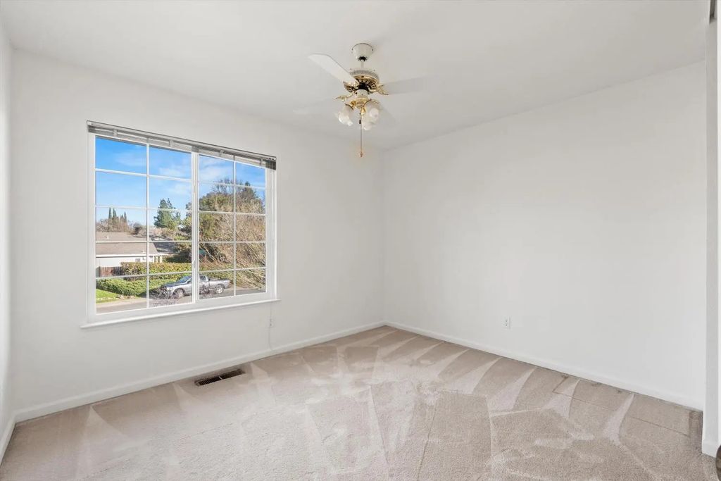 6445 Gingham Court, Orangevale