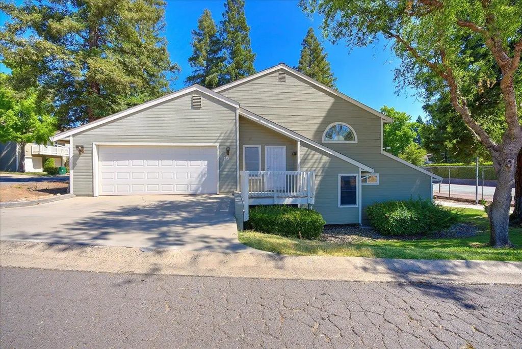 115 Valley Oak Drive, Roseville