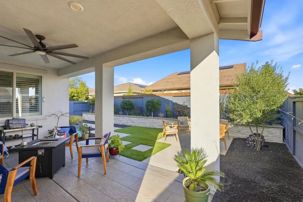 2025 Begonia Lane, El Dorado Hills