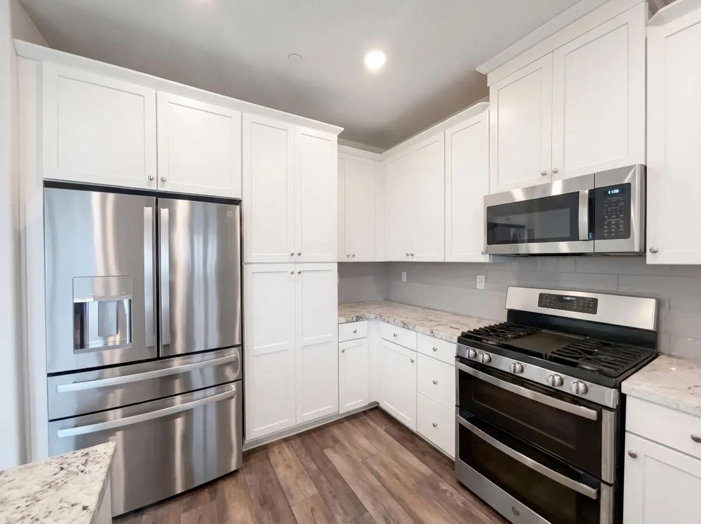 2153 Lake Range Way, Roseville