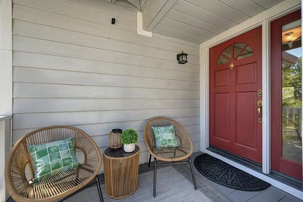 12590 Crimson Court, Auburn