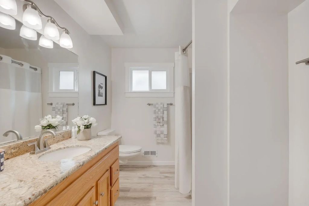 8524 Annette Engel Way, Fair Oaks