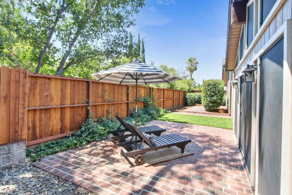7916 Laurelridge Court, Fair Oaks
