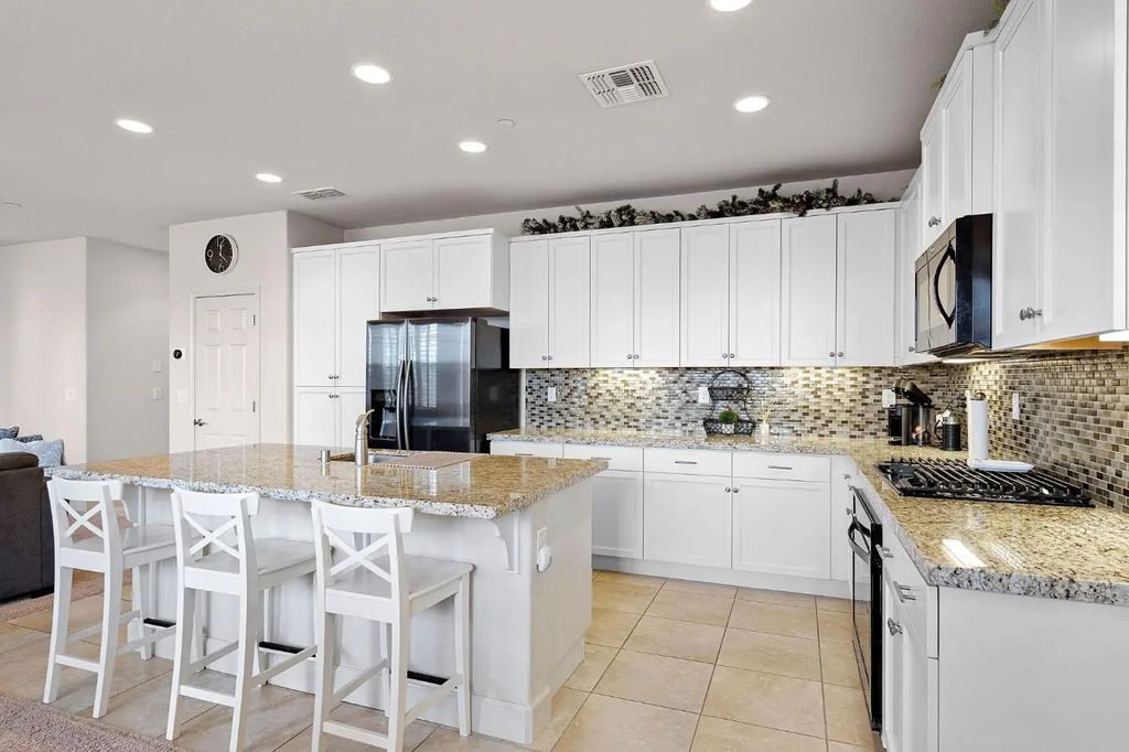 4656 Lue Lane, Carmichael