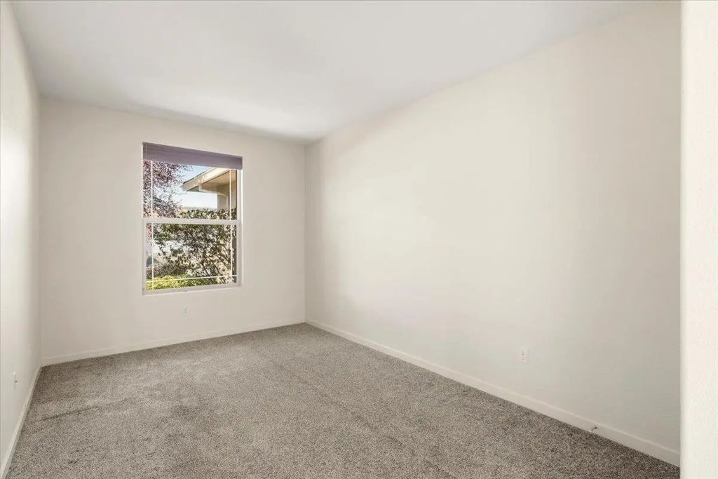 1165 Segolily Lane, Lincoln