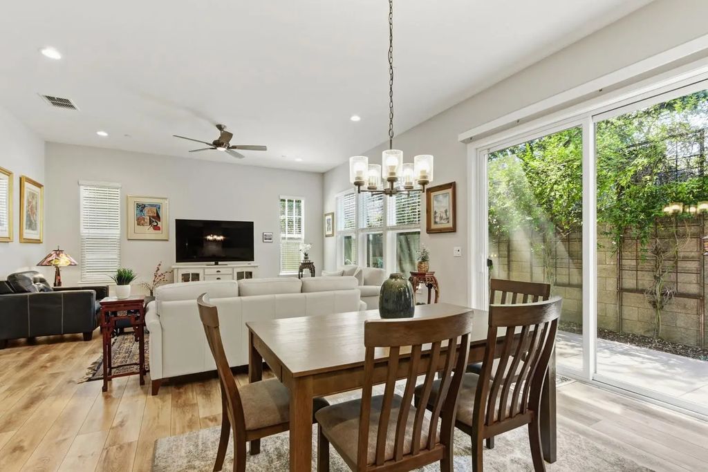 7548 Twin Bridges Lane, Citrus Heights