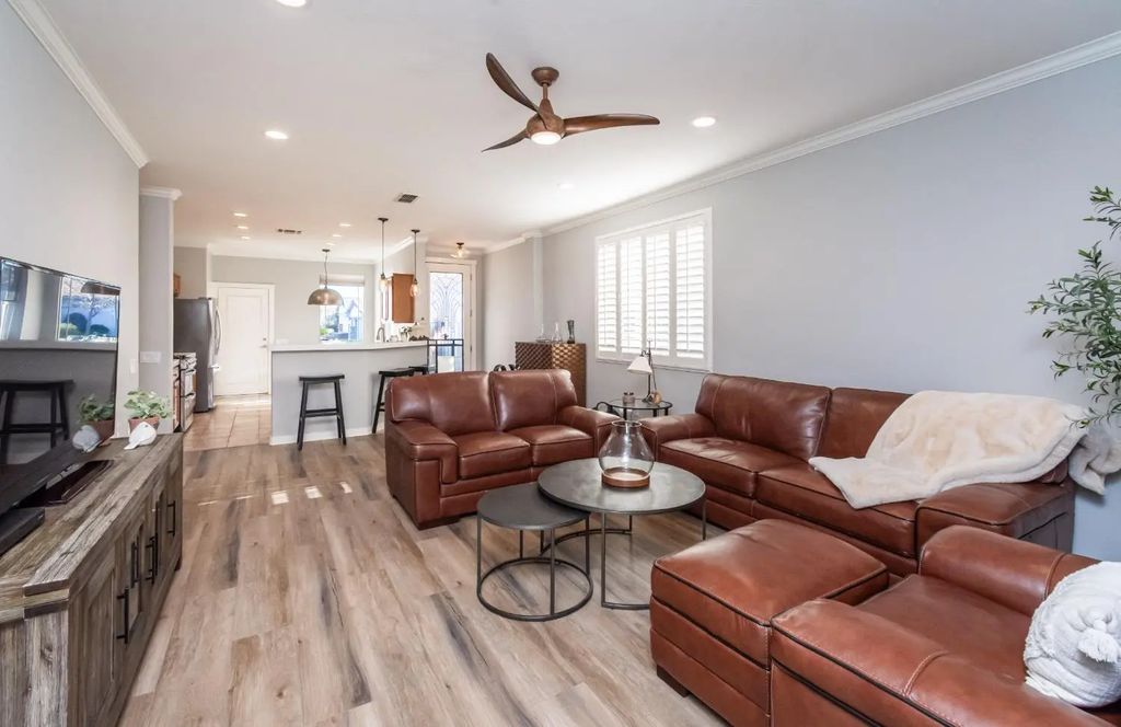 1410 Periwinkle Lane, Lincoln