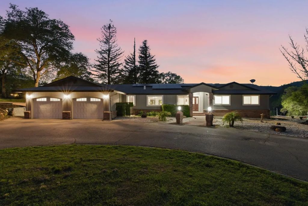 1345 Easy Lane, El Dorado Hills