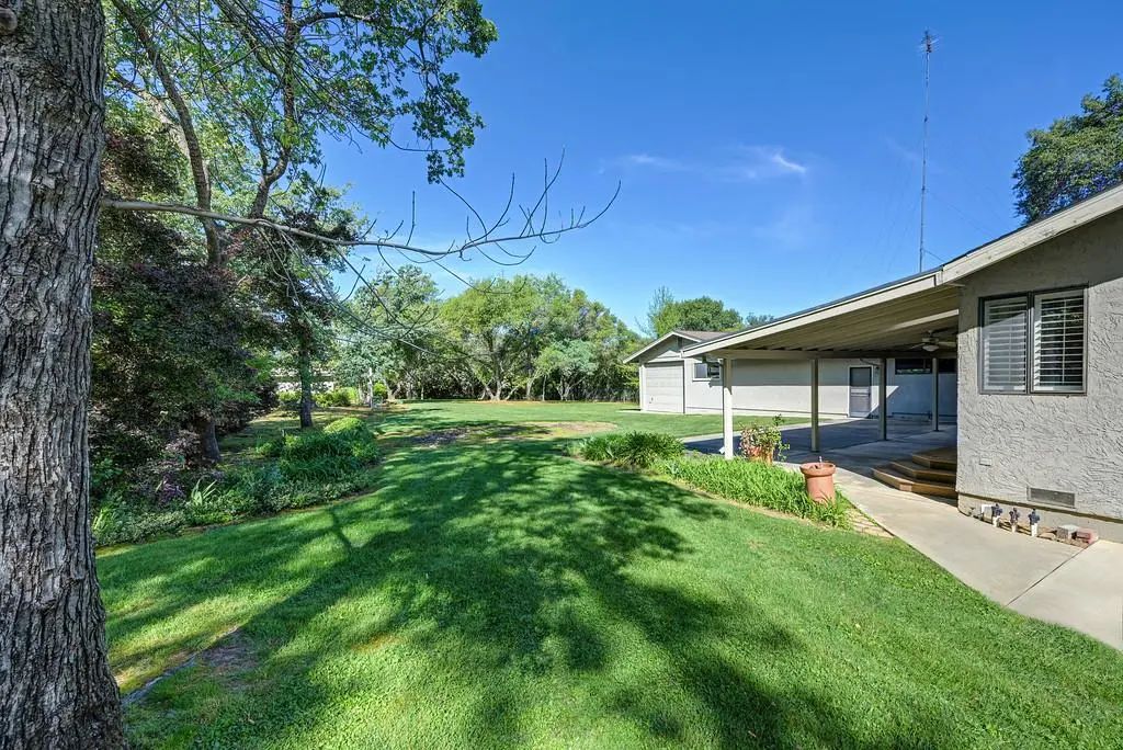 9510 Oak Leaf Way, Granite Bay