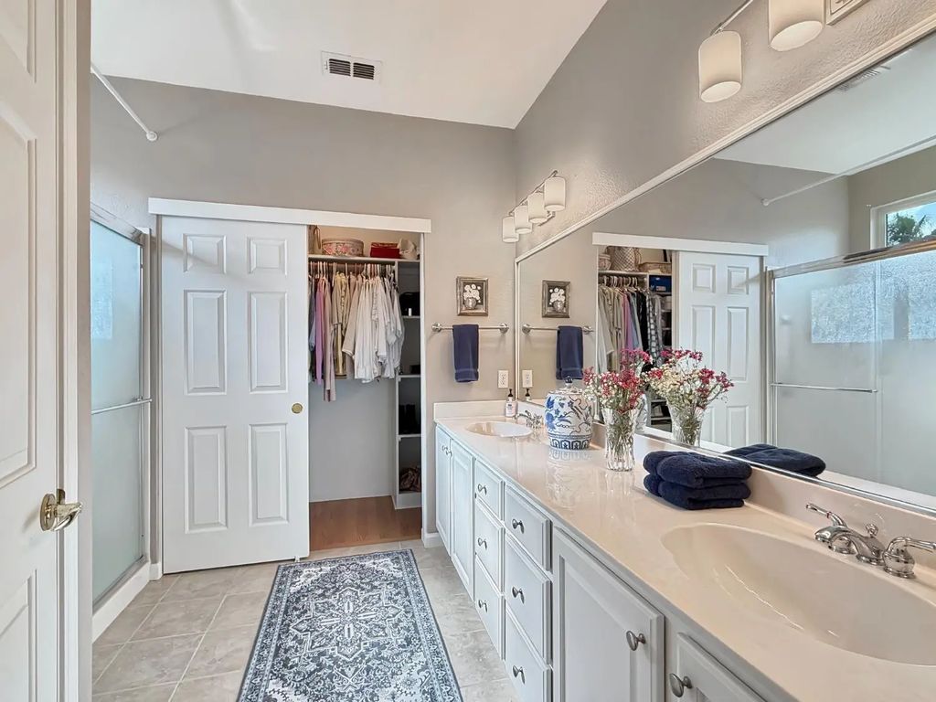 2123 Stonecrest Lane, Lincoln