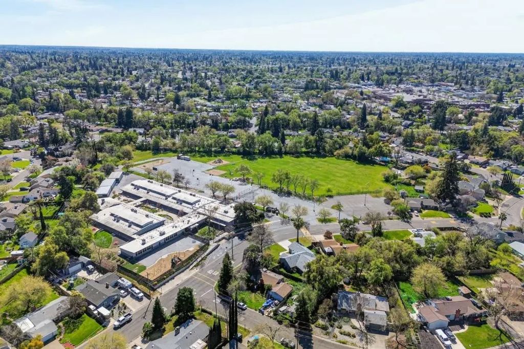 6920 Amberwick Way, Citrus Heights