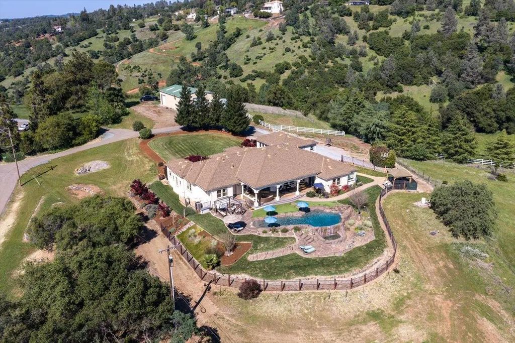2480 Country Lane, Auburn