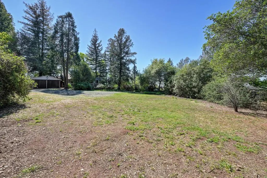 12195 Holly Vista Way, Auburn