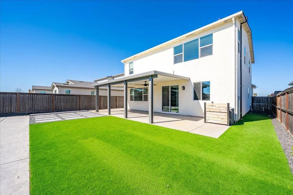 4535 Tiller Way, Roseville