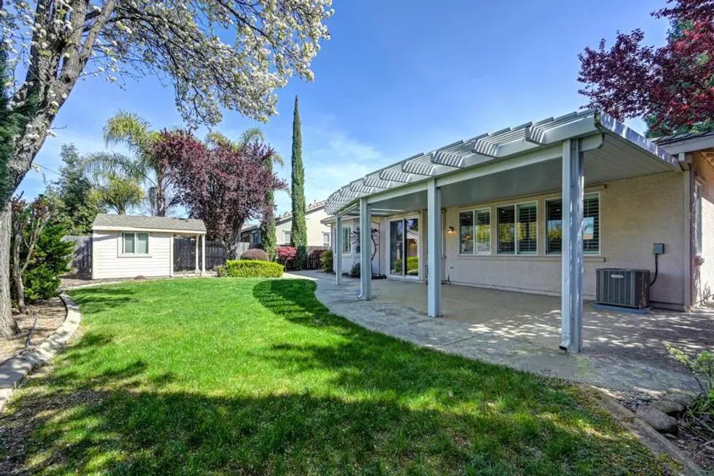 2263 Petruchio Way, Roseville