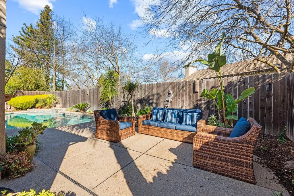 5359 Donlyn Place, Antelope