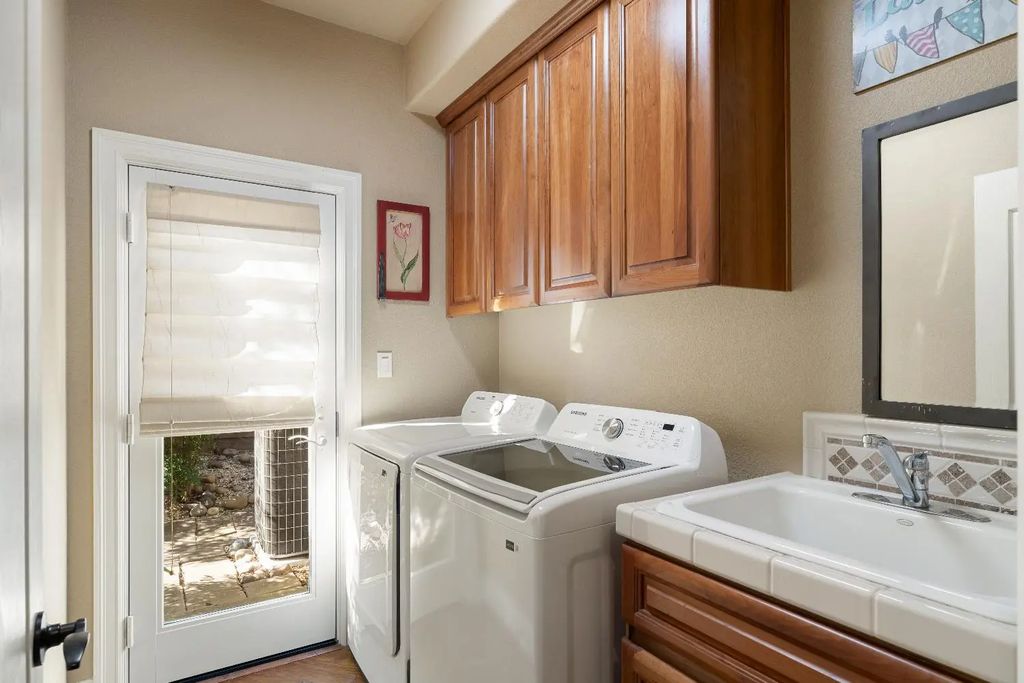 905 Arrow Court, Lincoln