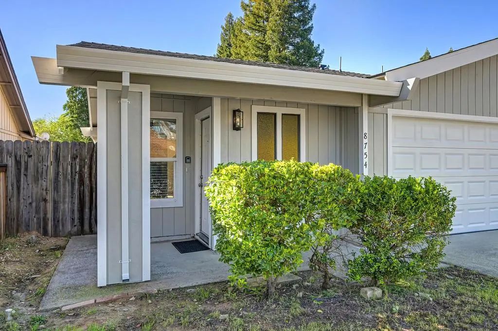 8754 Mellowdawn Way, Orangevale