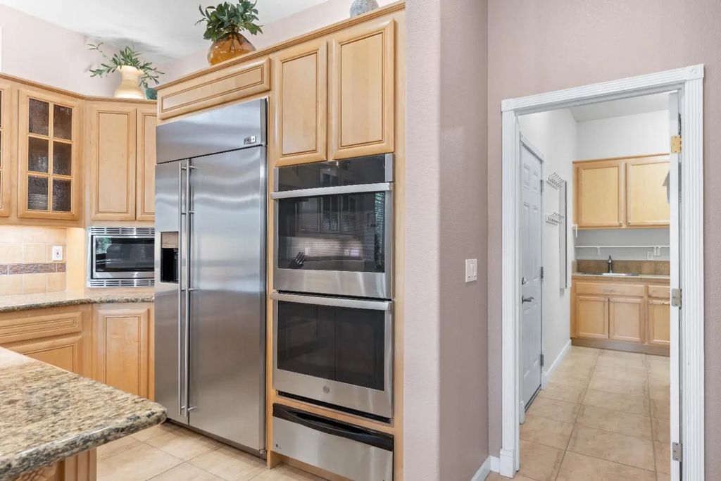 11250 Golden Eagle Drive, Auburn