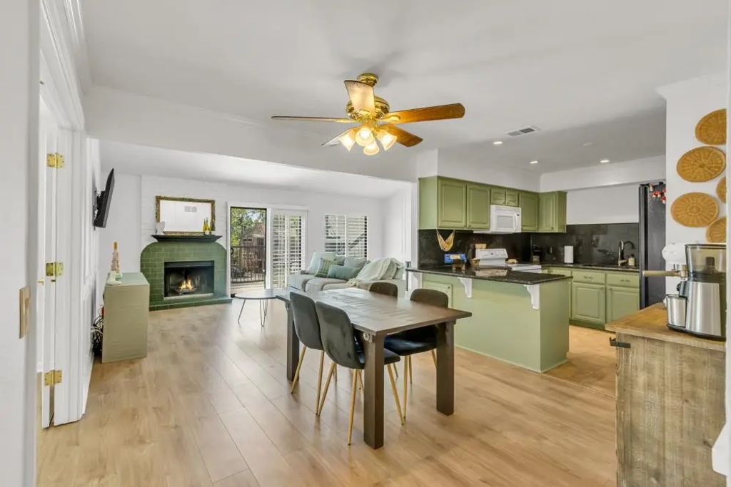 7921 Arcade Lake Ln, Citrus Heights