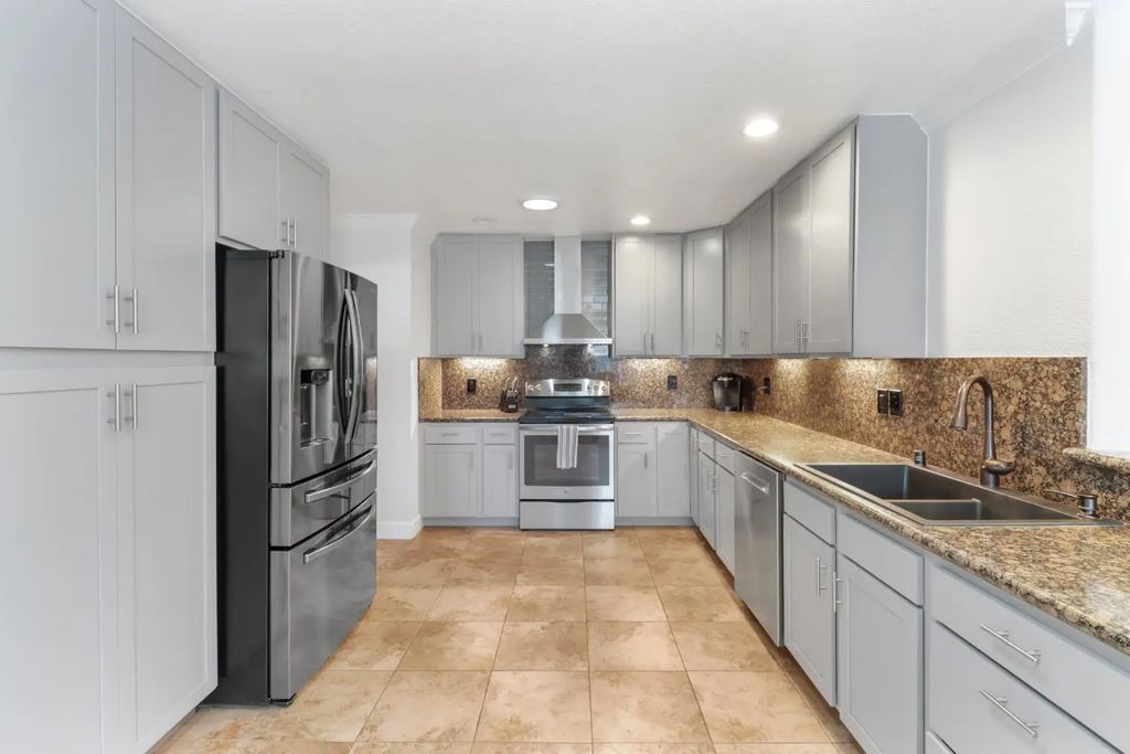 5106 Mckinney Way, Carmichael