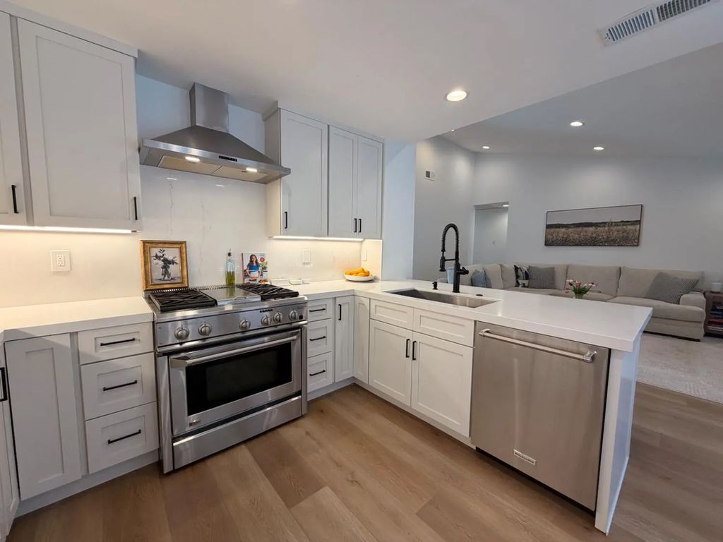 2222 Thurton Drive, Roseville