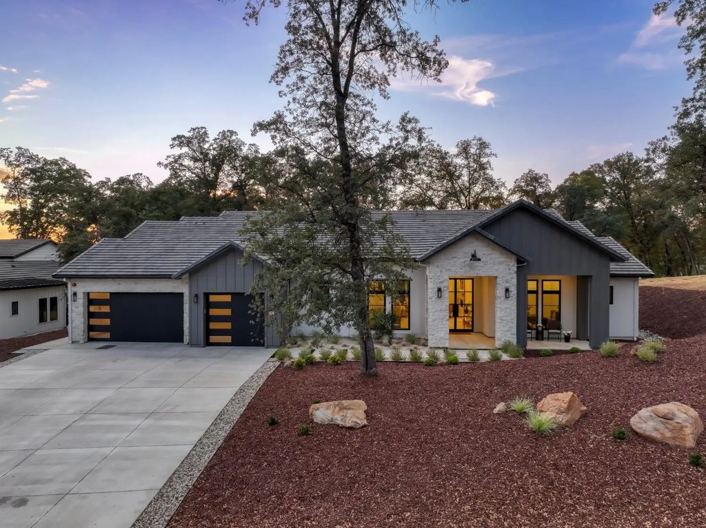 12985 Austin Forest Circle, Auburn
