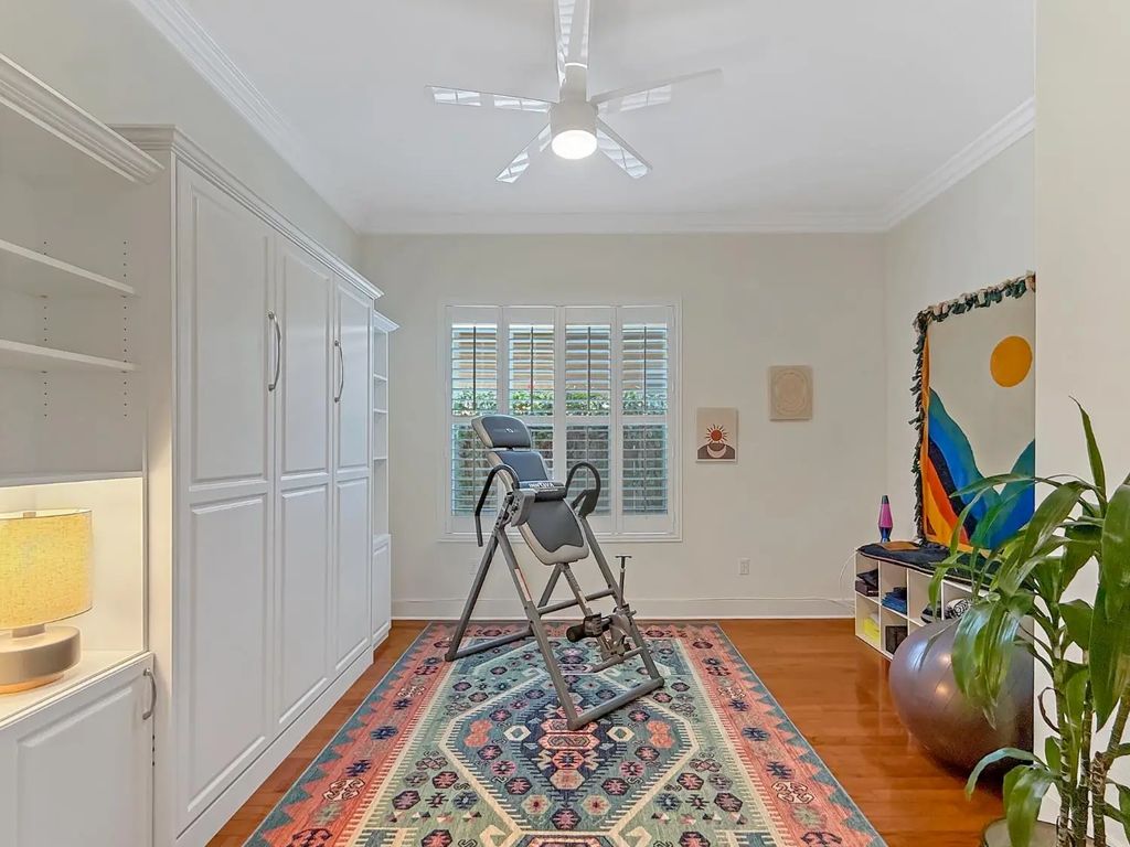 285 Sawmill Lane, Lincoln