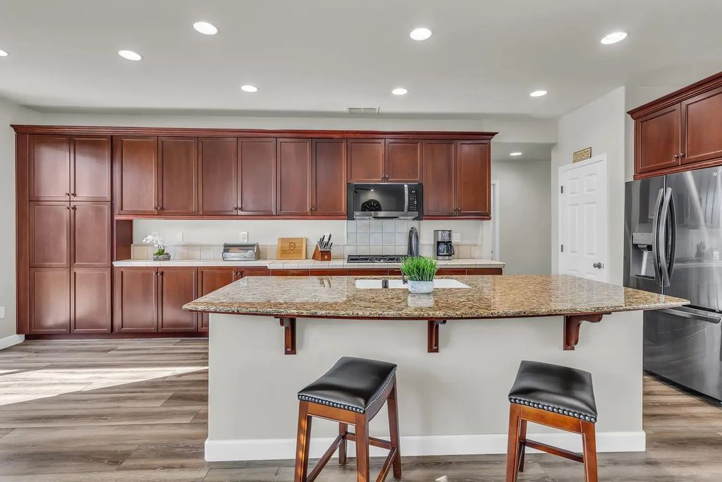 307 Bannerman Court, El Dorado Hills