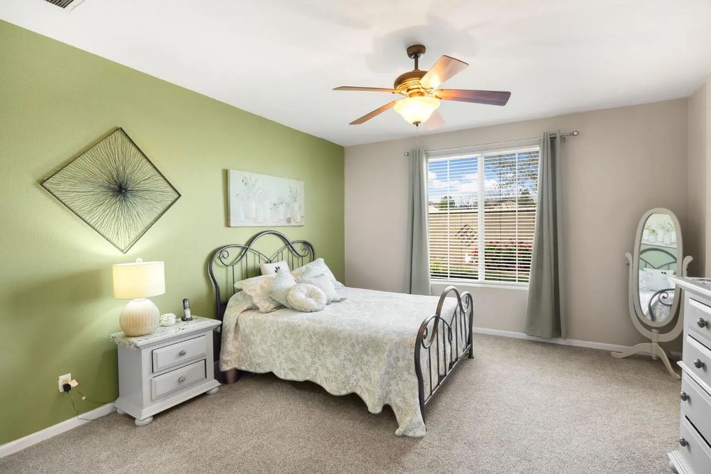 1468 Regent Circle, Lincoln