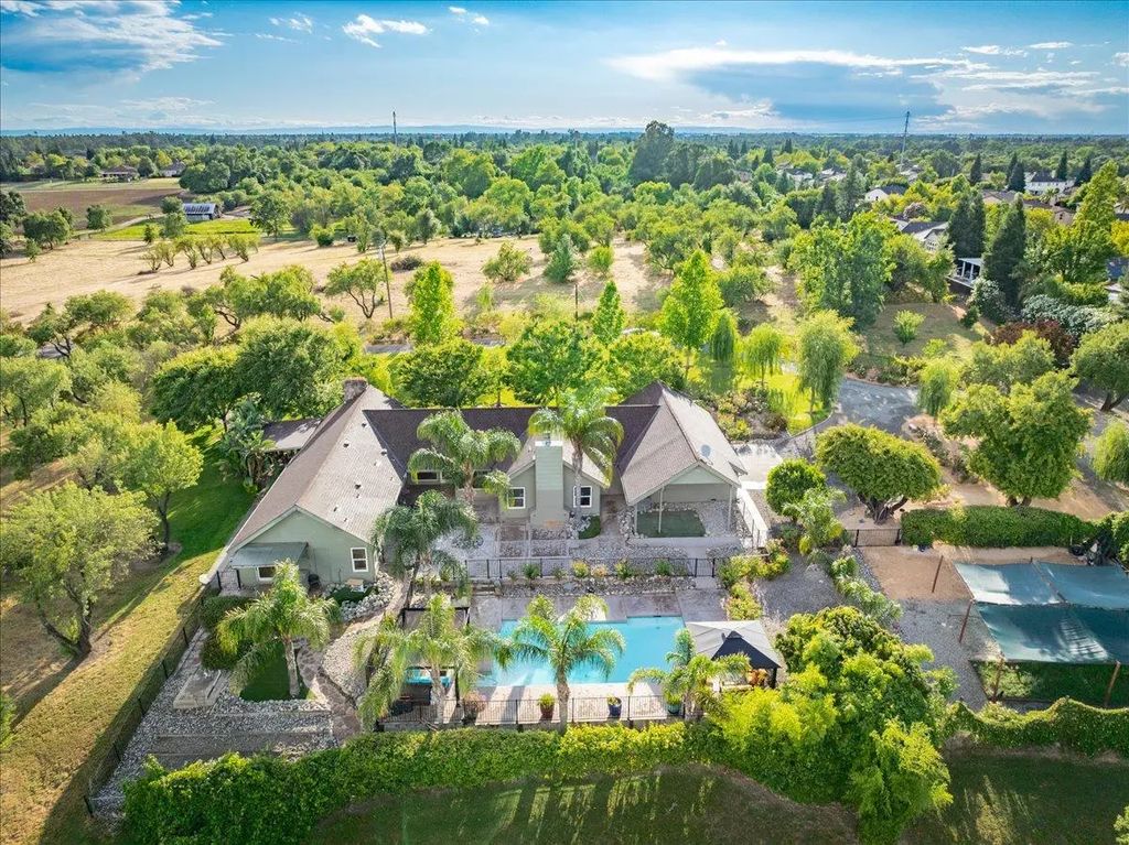 9301 Duffy Lane, Roseville