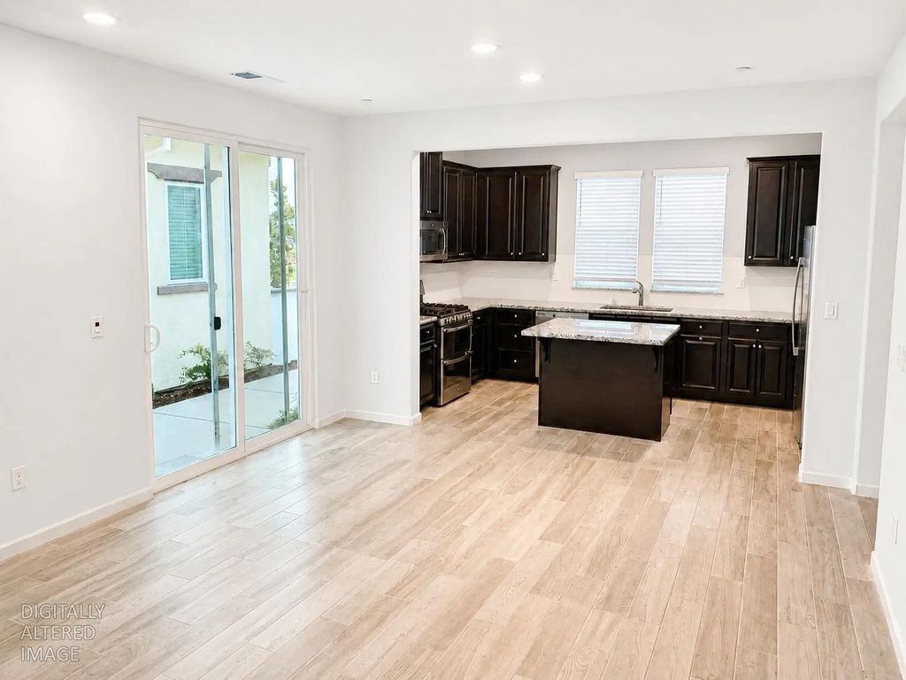 8775 Crimson Ridge, Roseville