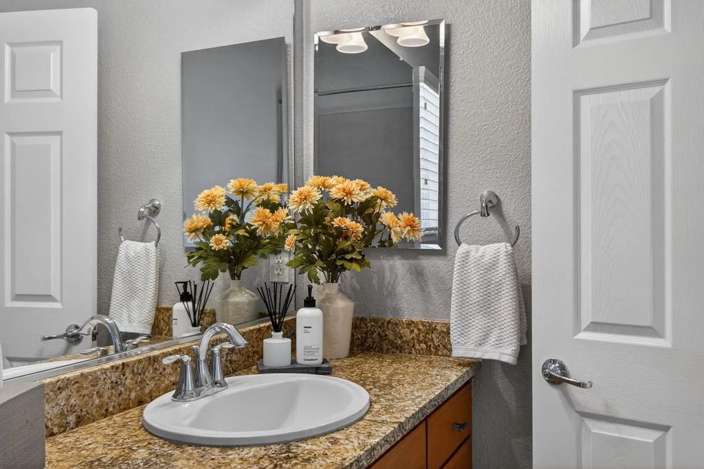1338 Stoney Cross Lane, Lincoln