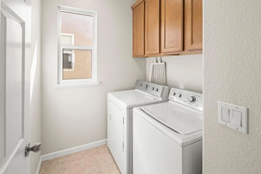 6381 Brando Loop, Fair Oaks
