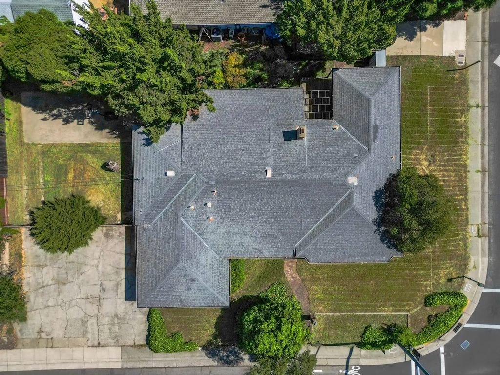 11990 Fair Oaks Boulevard, Fair Oaks
